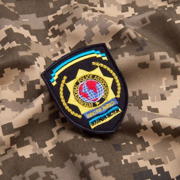 Шеврон нашивка на липучке International Police Association 7х9 см 800029586 фото