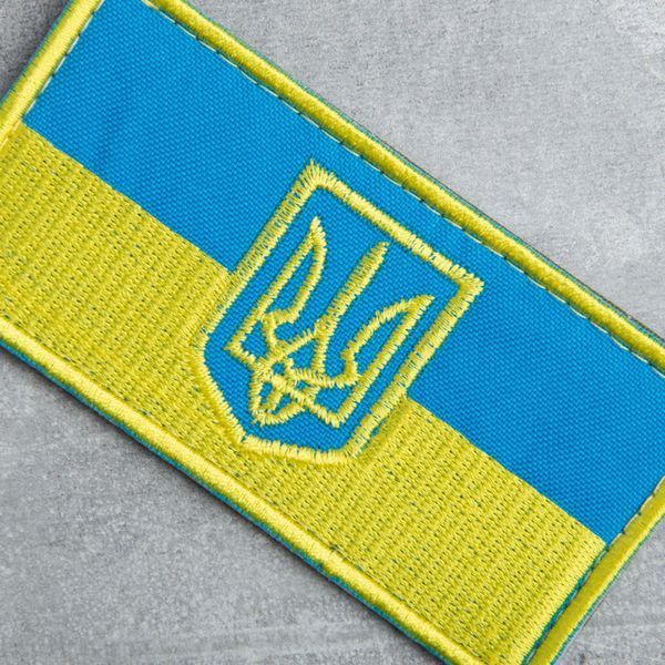 Шеврон на липучці Прапор із Тризубцем польова версія чорний 5,5х10,5 см яскраво-червоний/блакіт 800029477*002 фото