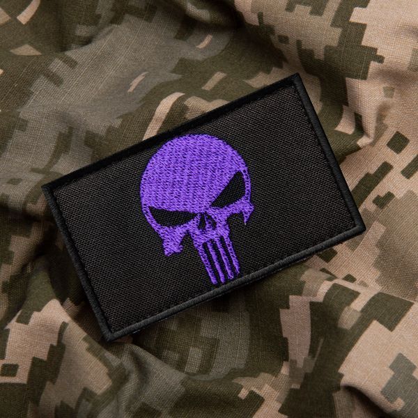Набор шевронов 2 шт. с липучкой PUNISHER Череп Каратель фиолетовый, вышитый патч 5х8 см 800029913 фото