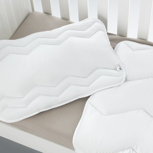 Подушка детская Comfort ТM PAPAELLA 40х60 см зигзаг/білий 8-29615*003 фото