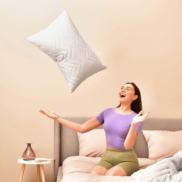 Подушка NORDIC COMFORT+ 50х70 см на блискавці сіра перламутр 8-34694*002 фото