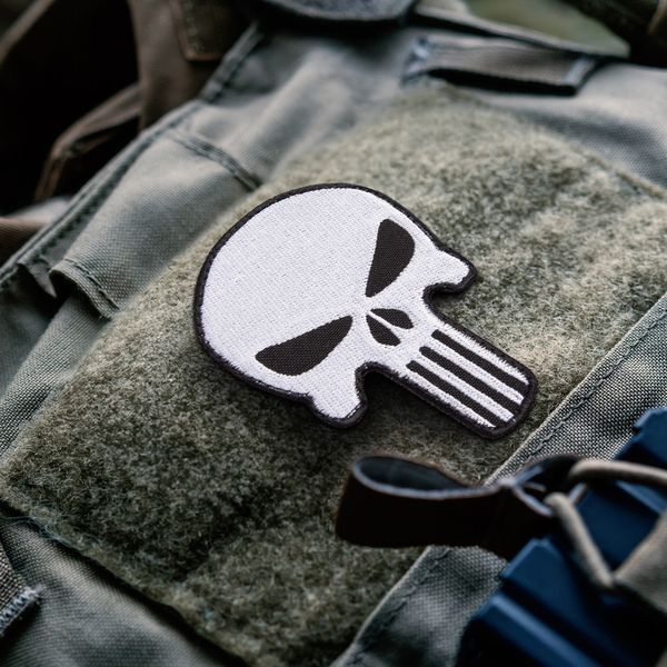 Шеврон нашивка на липучке Череп Каратель Punisher 6,5х9 см 800029624 фото